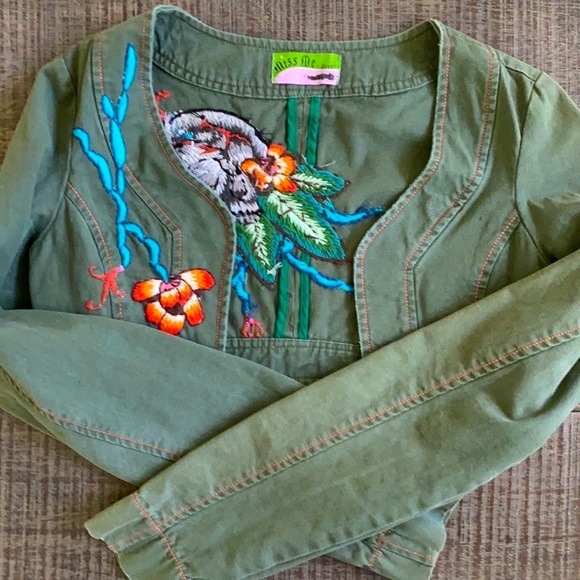 ⭐️Rare Miss Me Vintage Short Cropped Jean Jacket - Picture 4 of 12